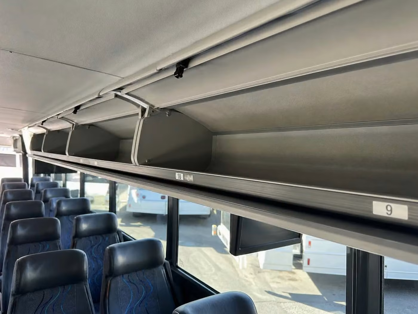 seaside 28 passenger minibus overhead storage