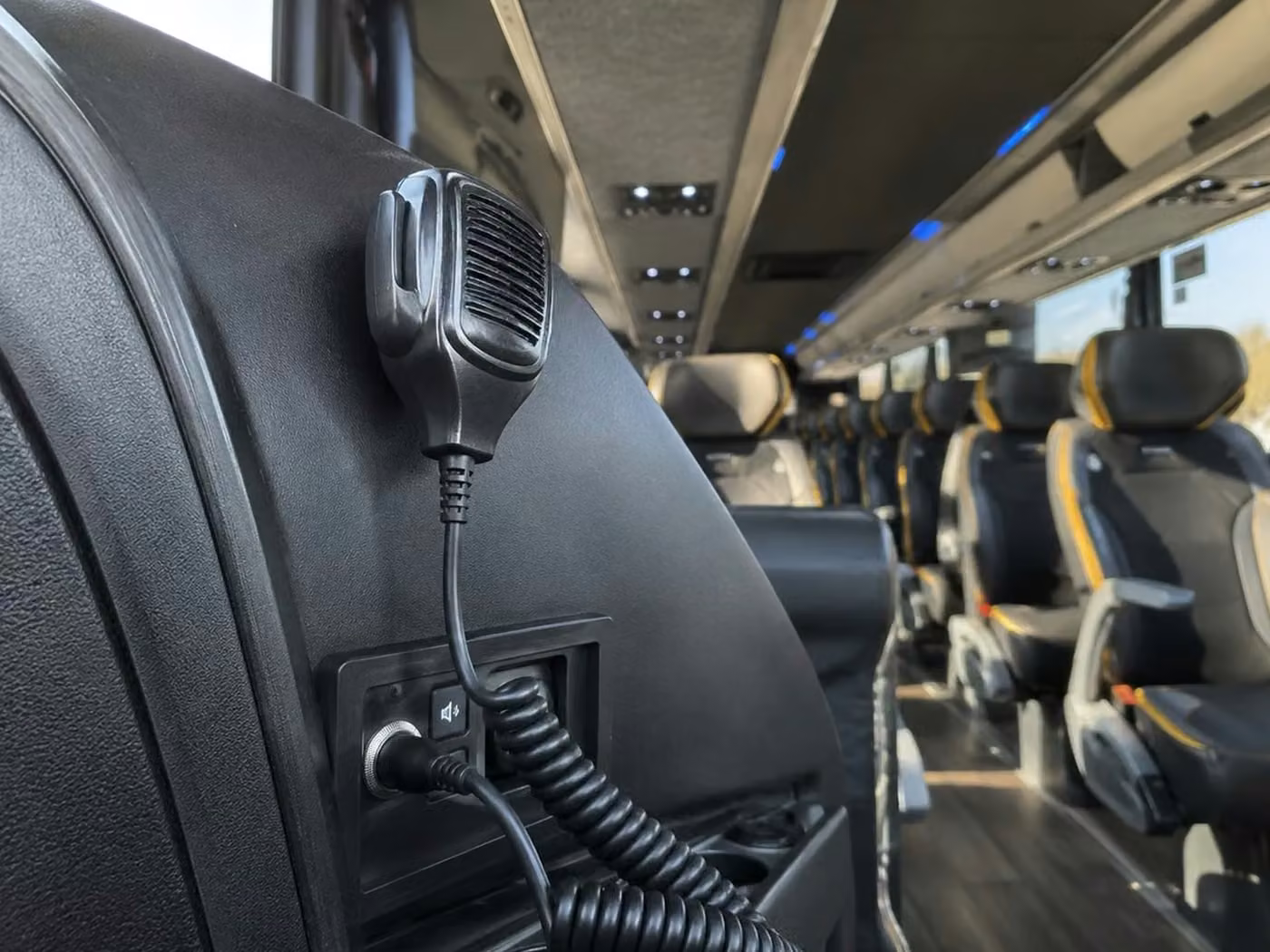 seaside 56 passenger charter bus pa system