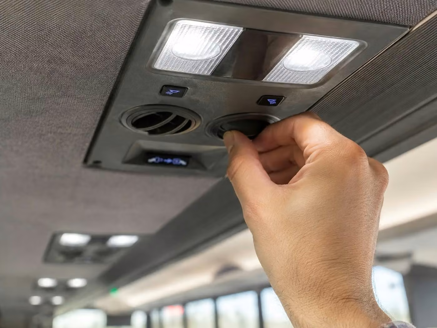 seaside charter bus climate control