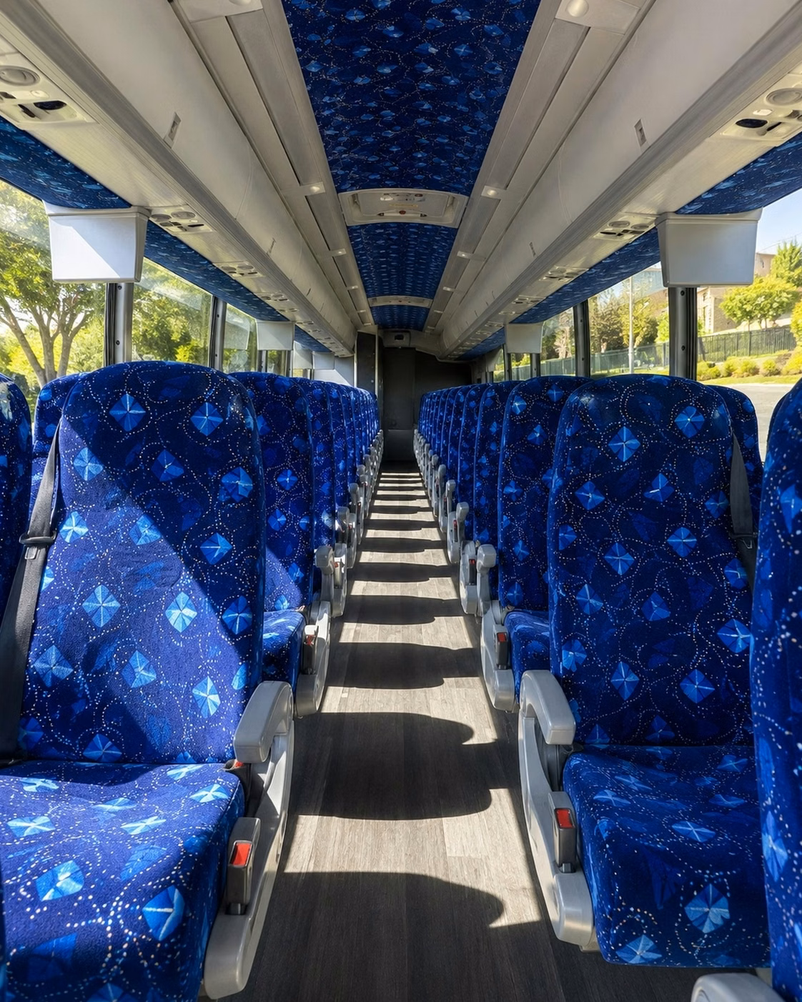 seaside full size charter buses and minibuses for seaside school dances