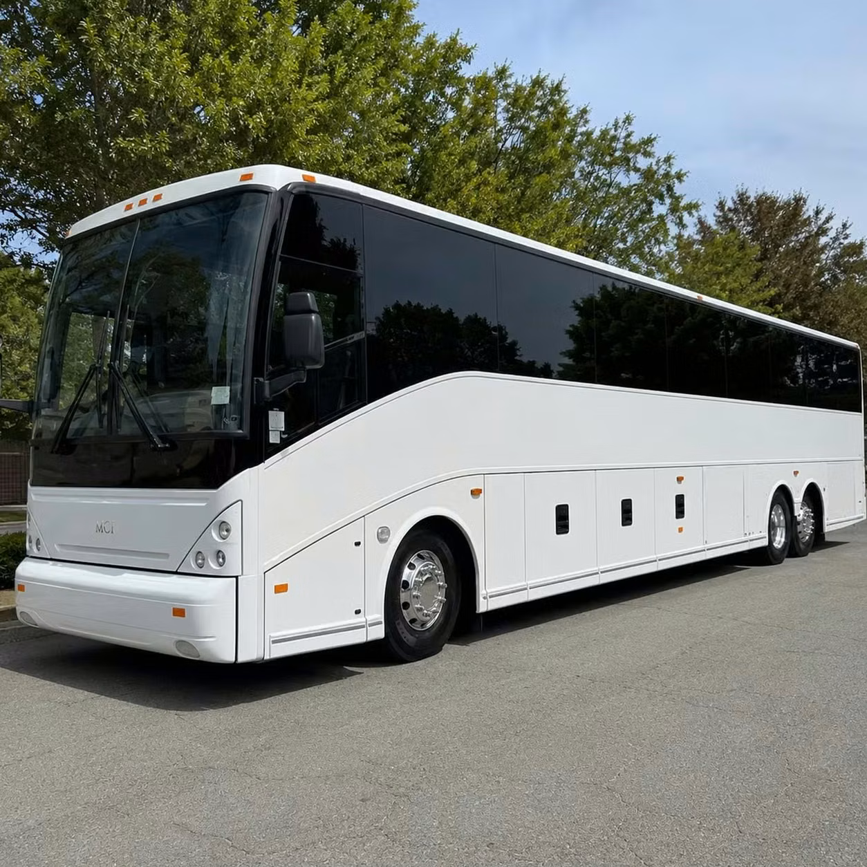 seaside reliable convention and trade show shuttle buses in seaside