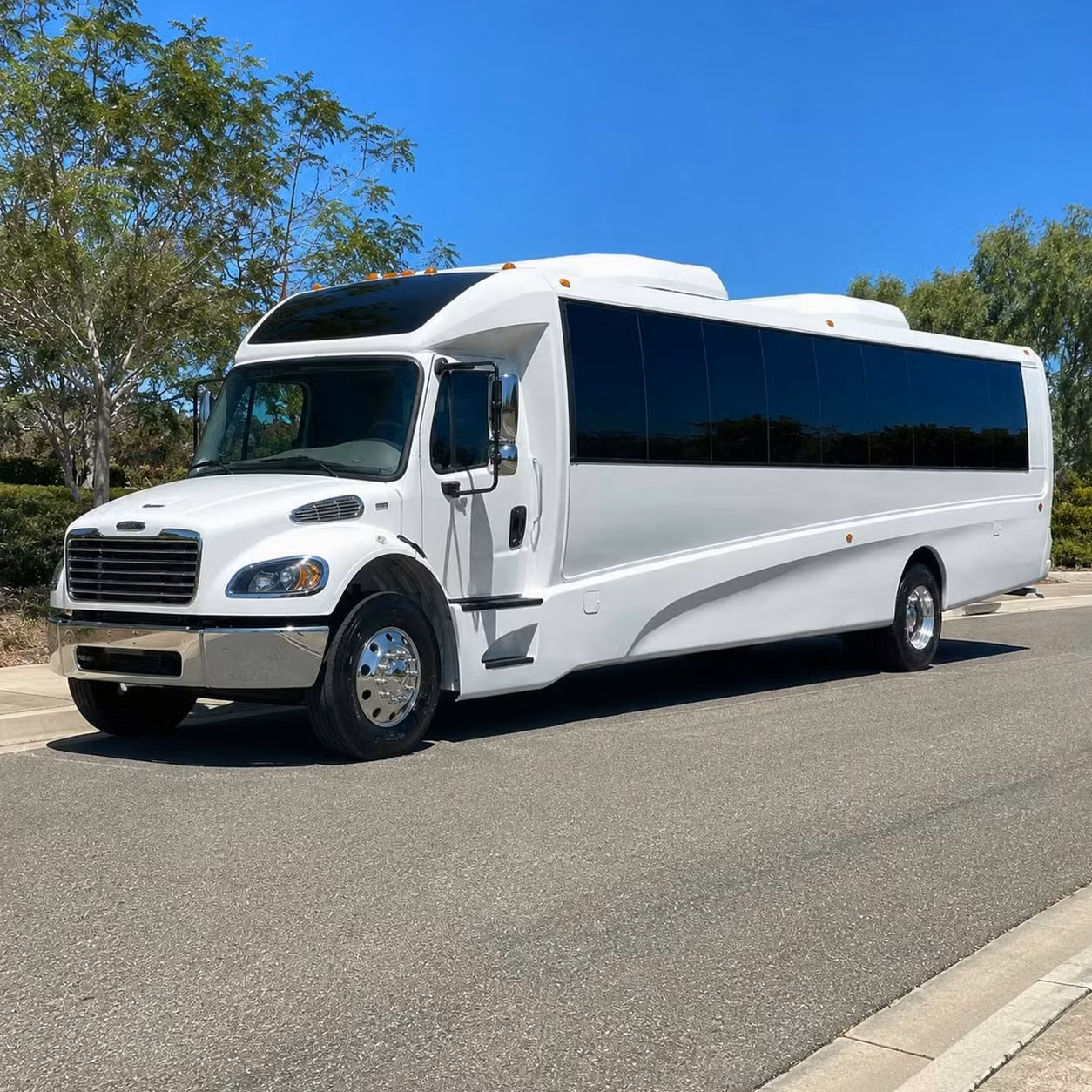 35 passenger minibus